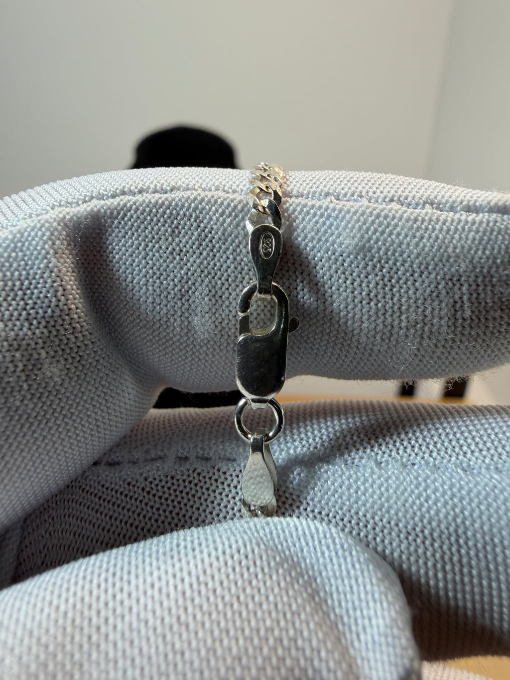Colgante de ópalo Boulder con diferentes colores , en plata de ley hecho artesanalmente